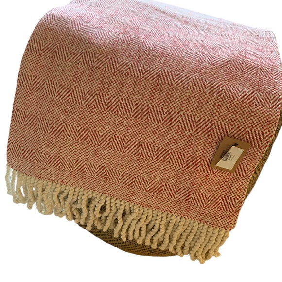 Creative Co-op Cotton Woven Table Runner with Bullion Fringe - Picture 3 of 6